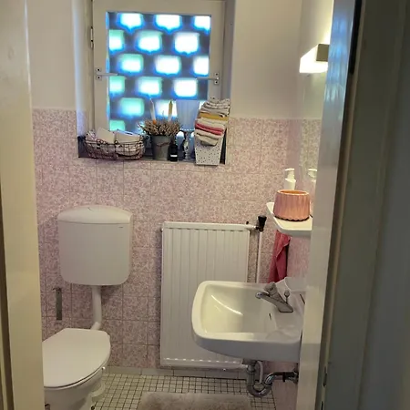 Am Waldrand Homestay *